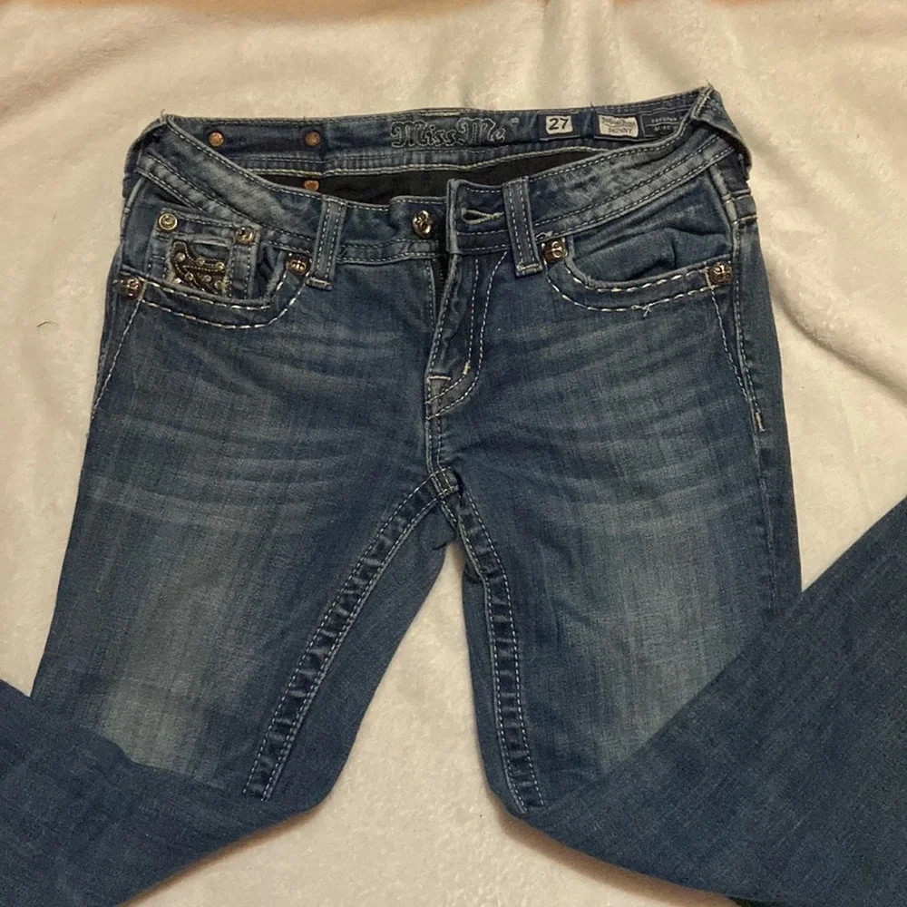 Miss Me Skinny Jeans, Size 27. - Picture 2 of 4